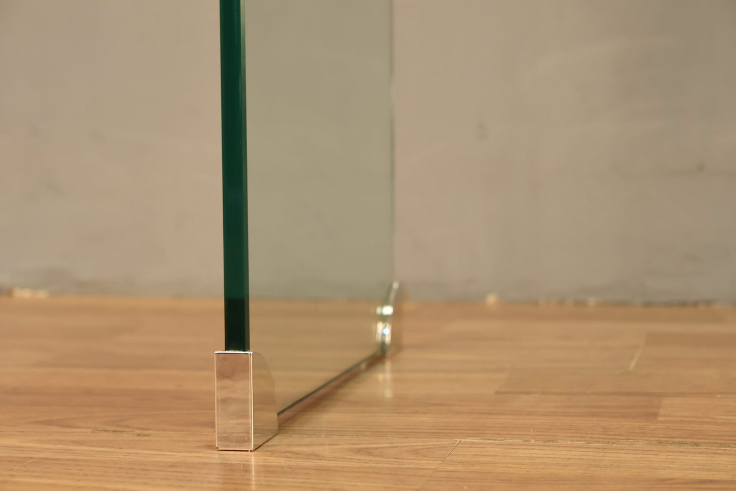 Modern Glass Waterfall 2-Tier Console Table - ONLINE ONLY