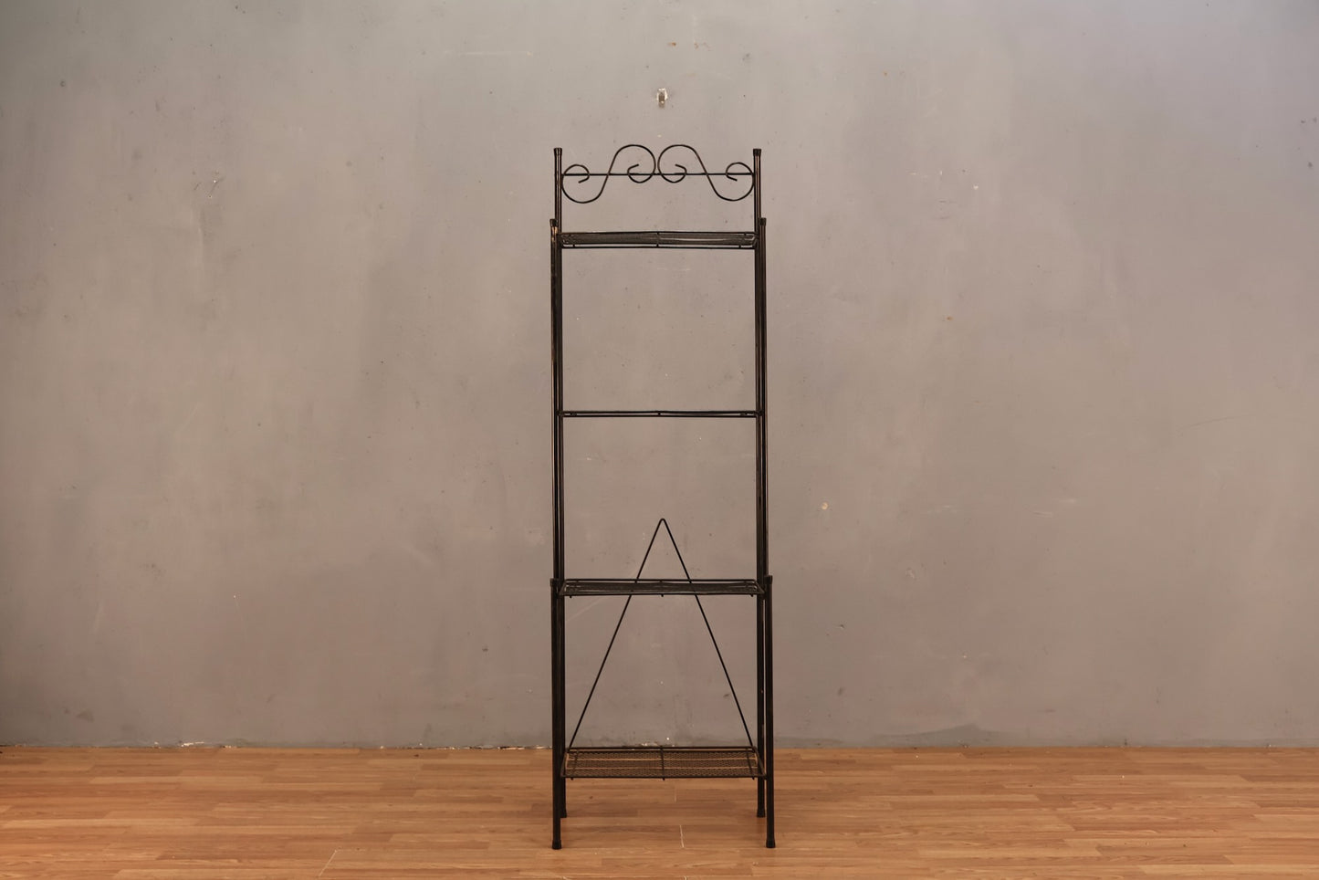 Curled Black Wire 4-Tier Shelf