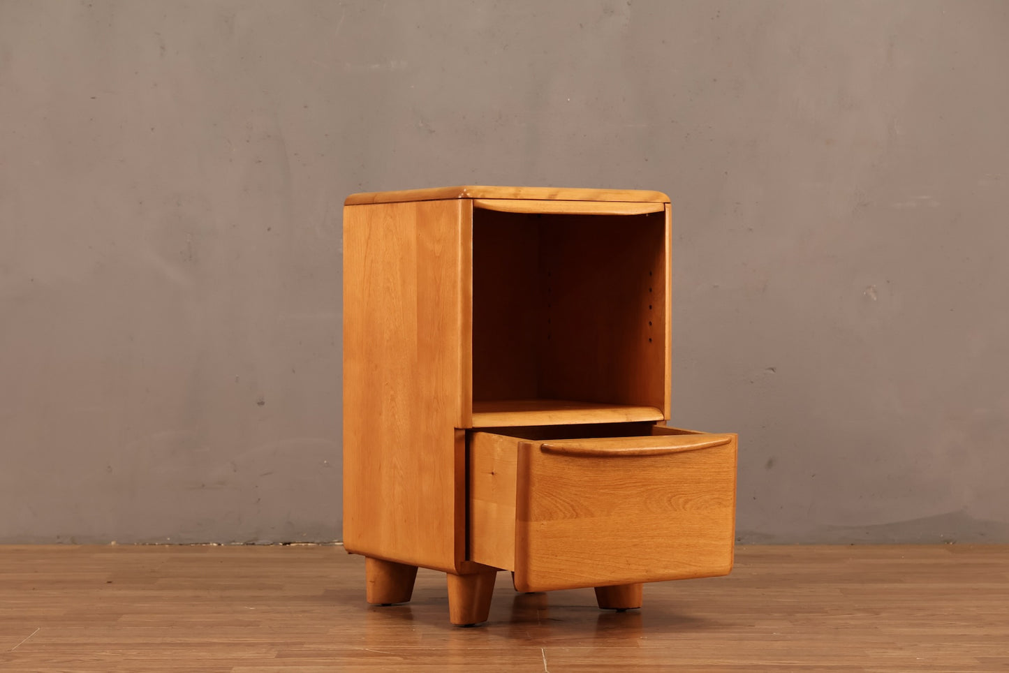 Heywood-Wakefield Maple 1-Drawer Nightstand