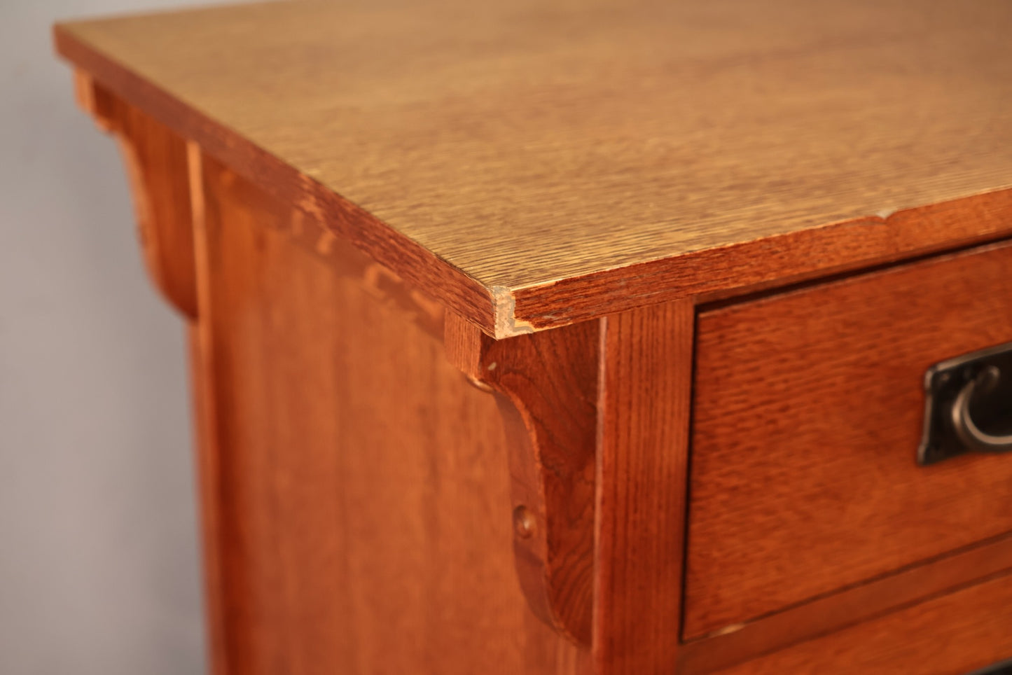 Large Bassett Oak 10-Drawer Dresser