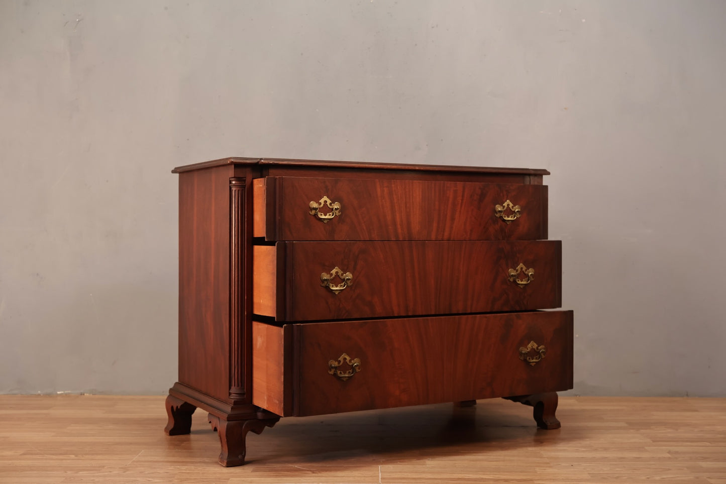 1950s Mahogany 3-Drawer Dresser