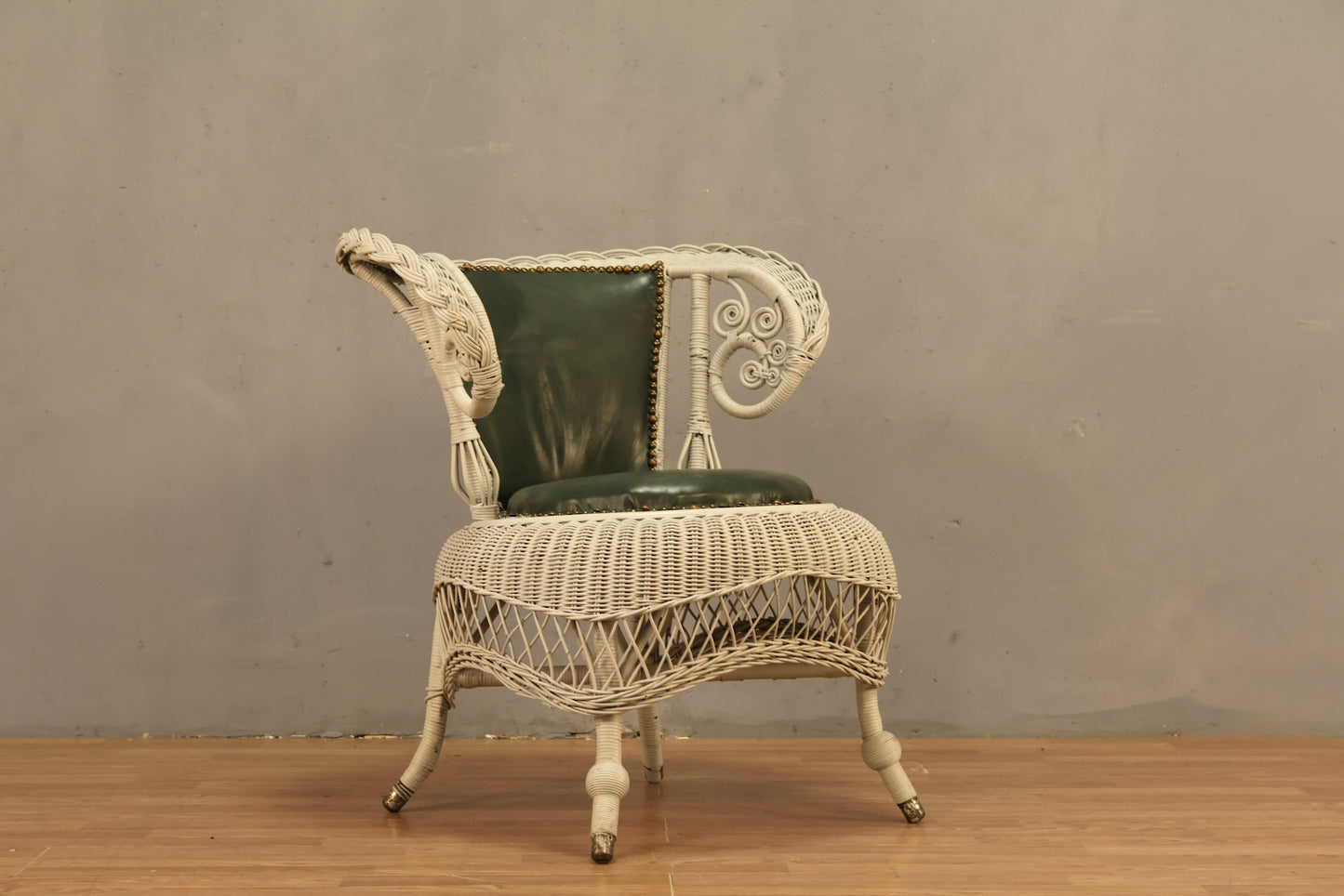 Gray Wicker & Green Leather Accent Chair