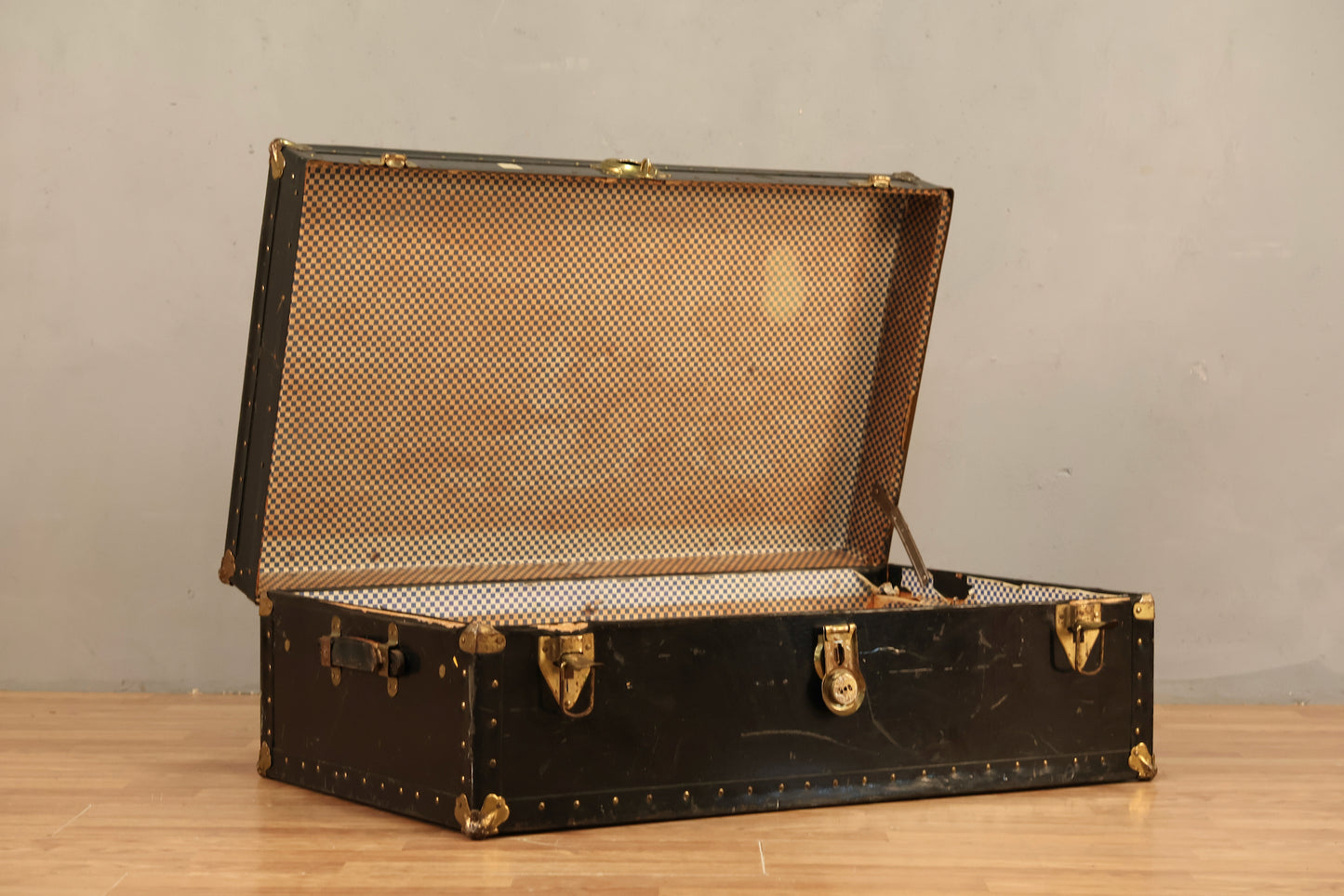 Low Antique Black Steamer Trunk - ONLINE ONLY