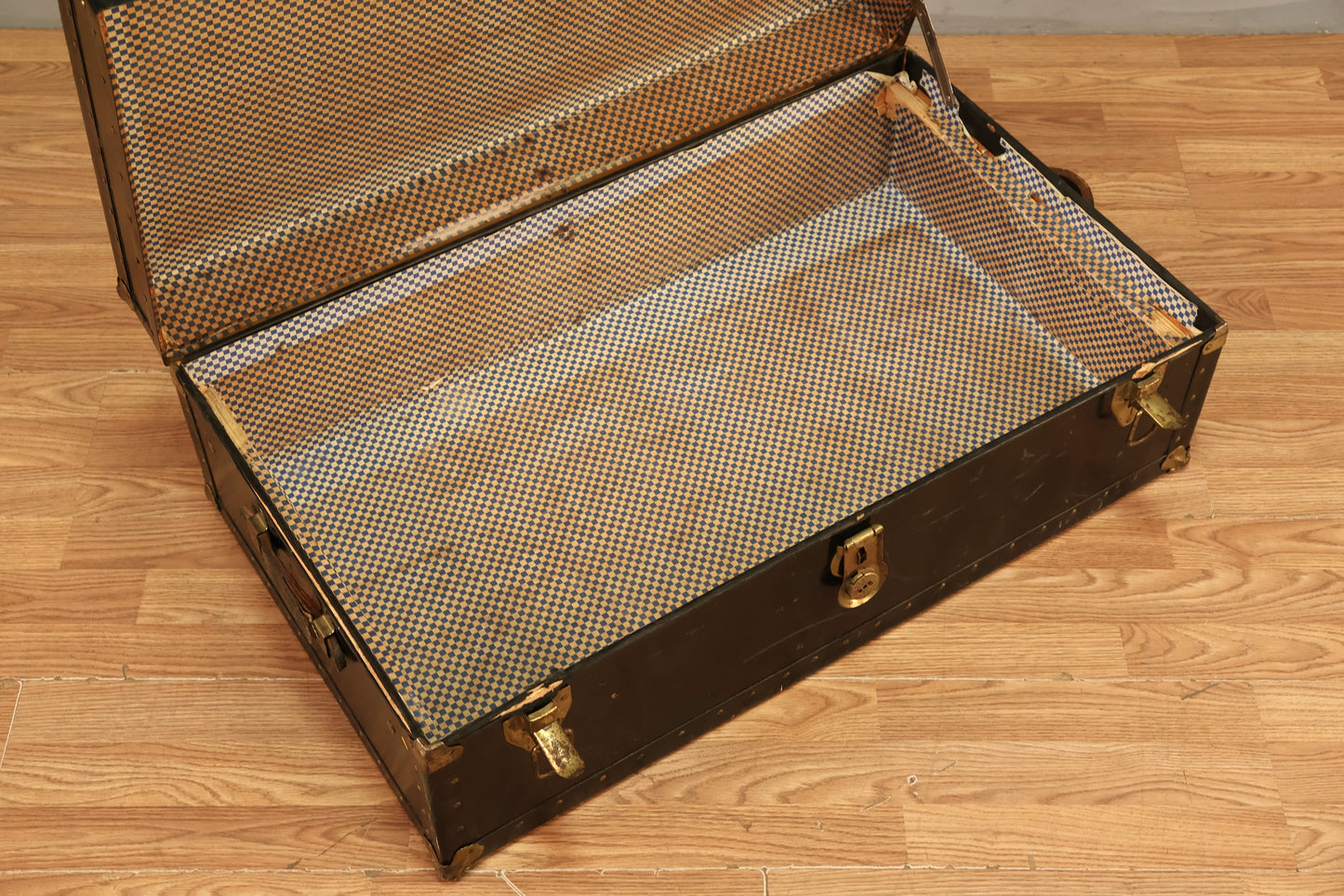 Low Antique Black Steamer Trunk - ONLINE ONLY