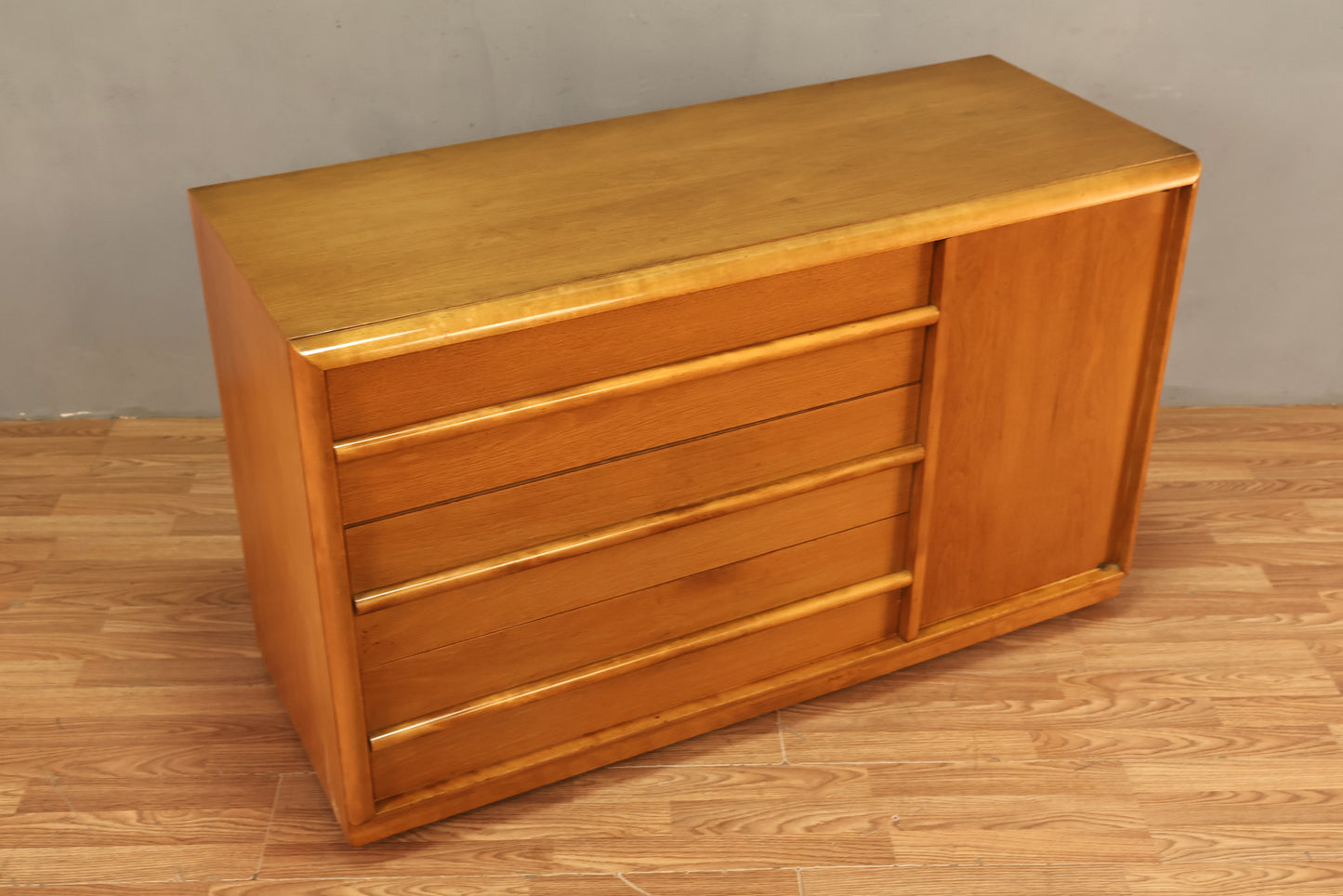 T.H. Robsjohn-Gibbings Compact Credenza