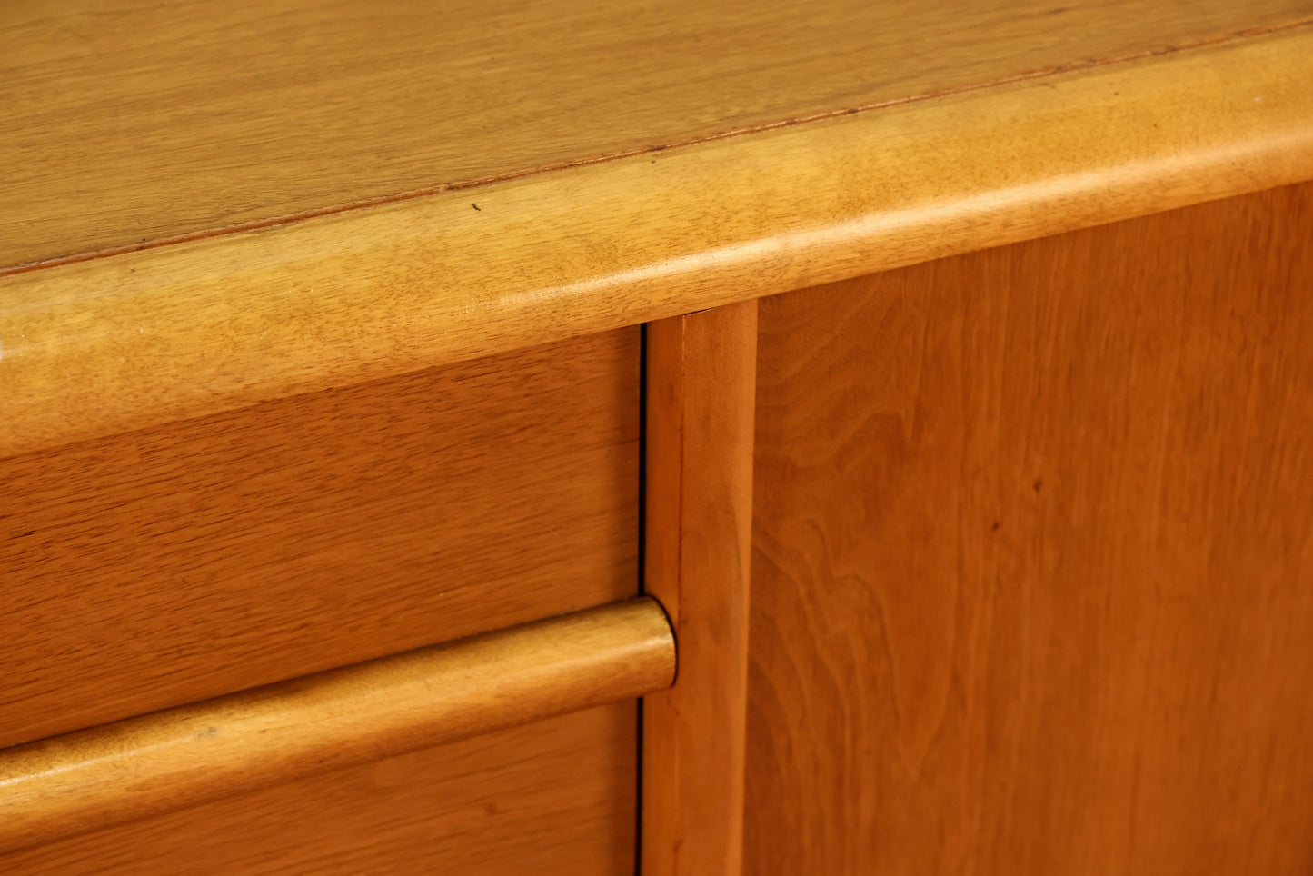 T.H. Robsjohn-Gibbings Compact Credenza