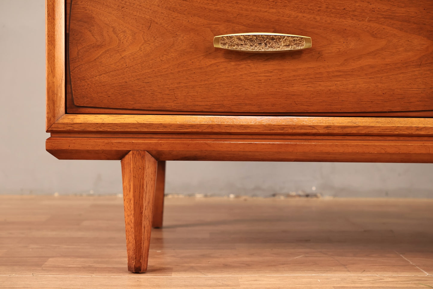 Drexel Heritage 6-Drawer Bachelor's Chest
