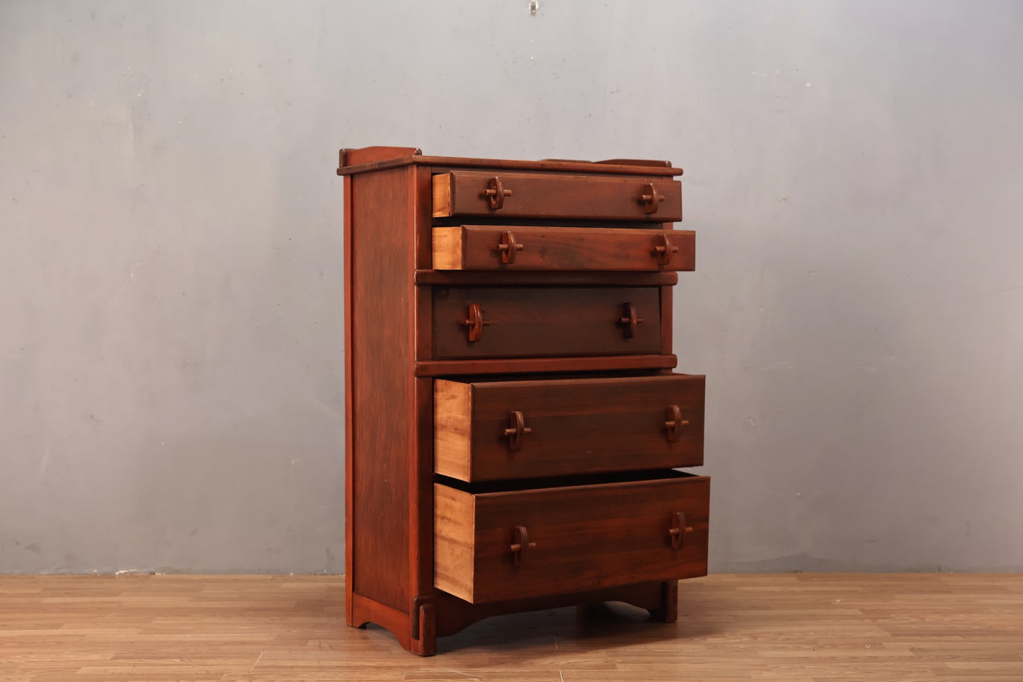 Country Red 4-Drawer Secretary Dresser