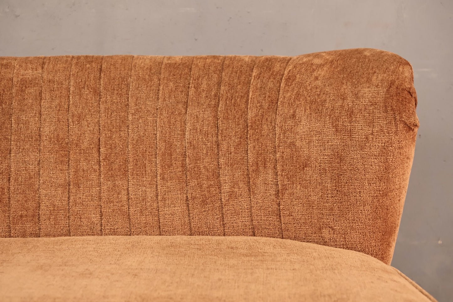 Mid Century Tawny Velveteen Settee - ONLINE ONLY