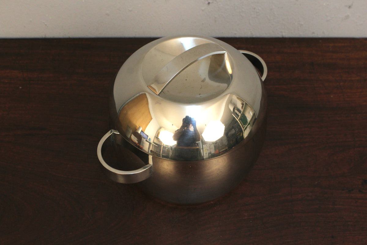 IKEA "Orbit" Stainless Steel 2.5L Pot