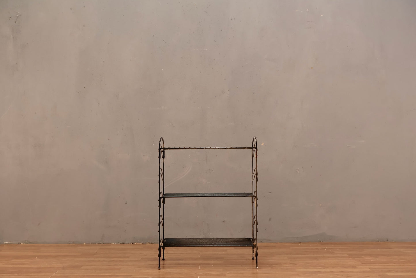Distressed Black Wire 3-Tier Shelf