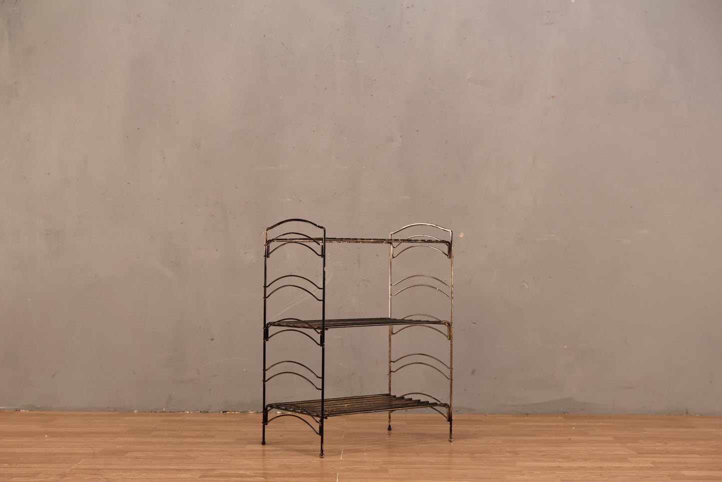 Distressed Black Wire 3-Tier Shelf