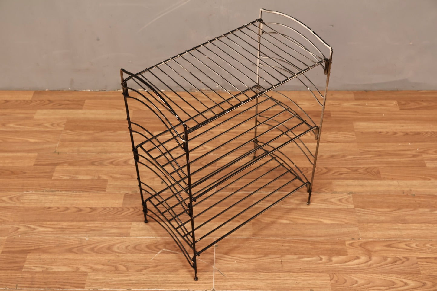 Distressed Black Wire 3-Tier Shelf