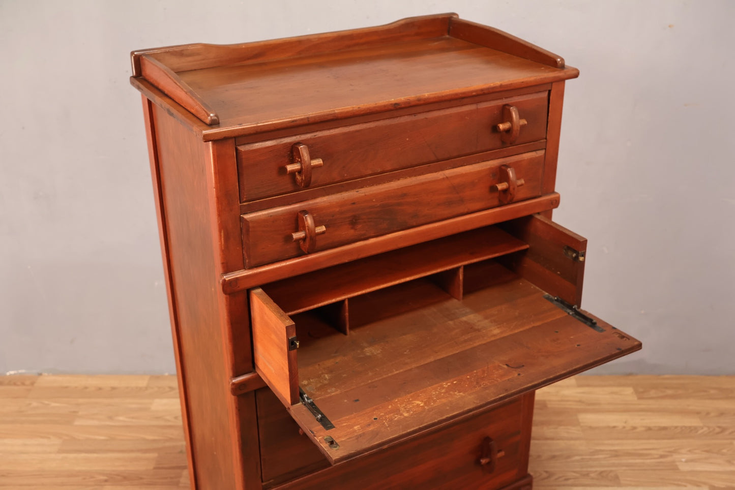 Country Red 4-Drawer Secretary Dresser