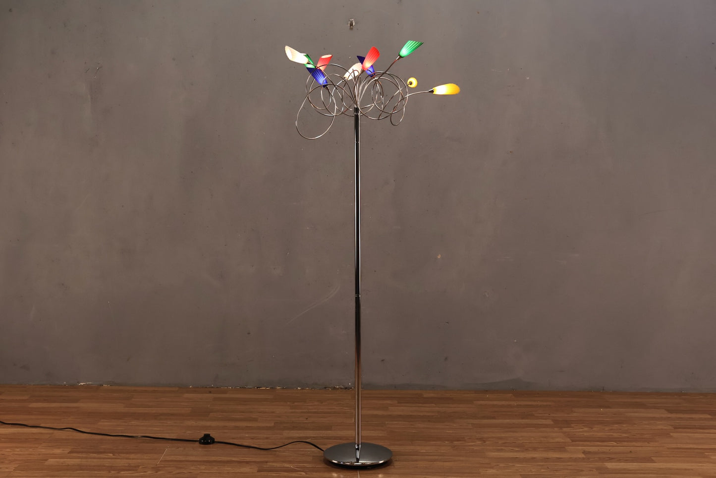 Harco Loor-Style "Strawberry" Floor Lamp - ONLINE ONLY
