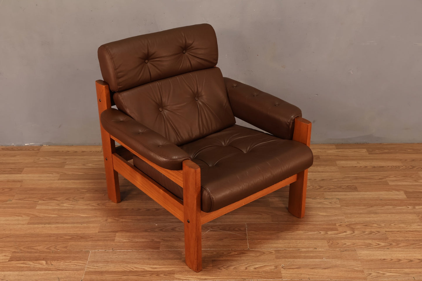 Ekornes Brown Leather & Teak Lounge Chair - ONLINE ONLY