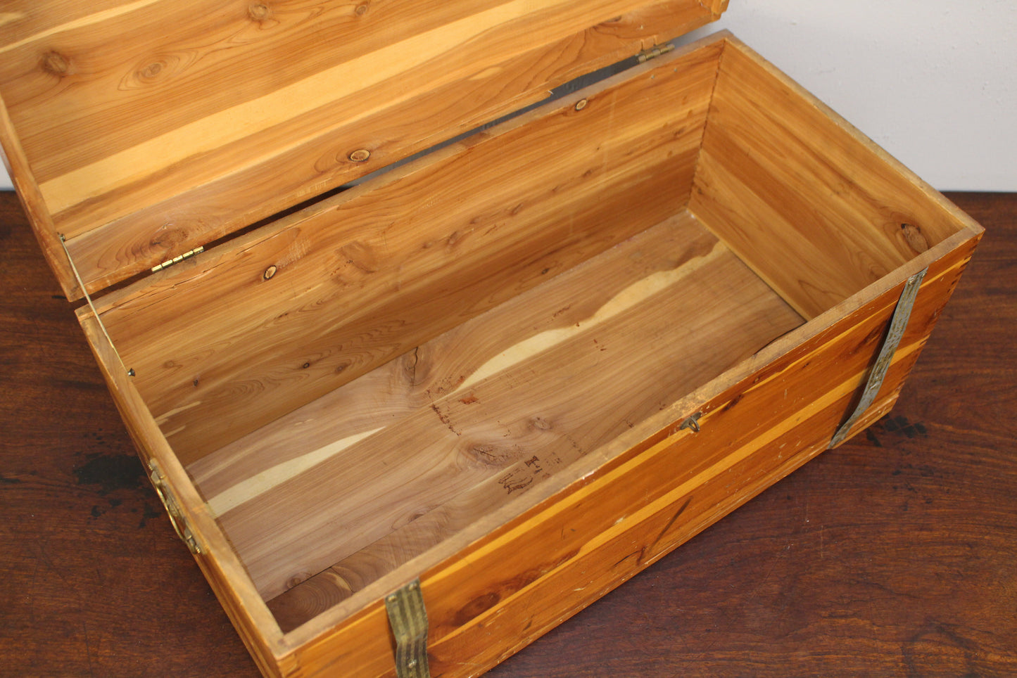 Country Style Cedar Chest