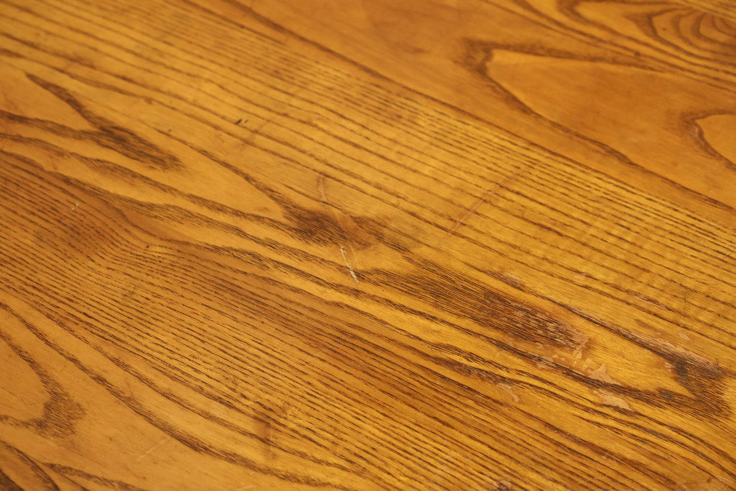 Round Oak & Bamboo End Table