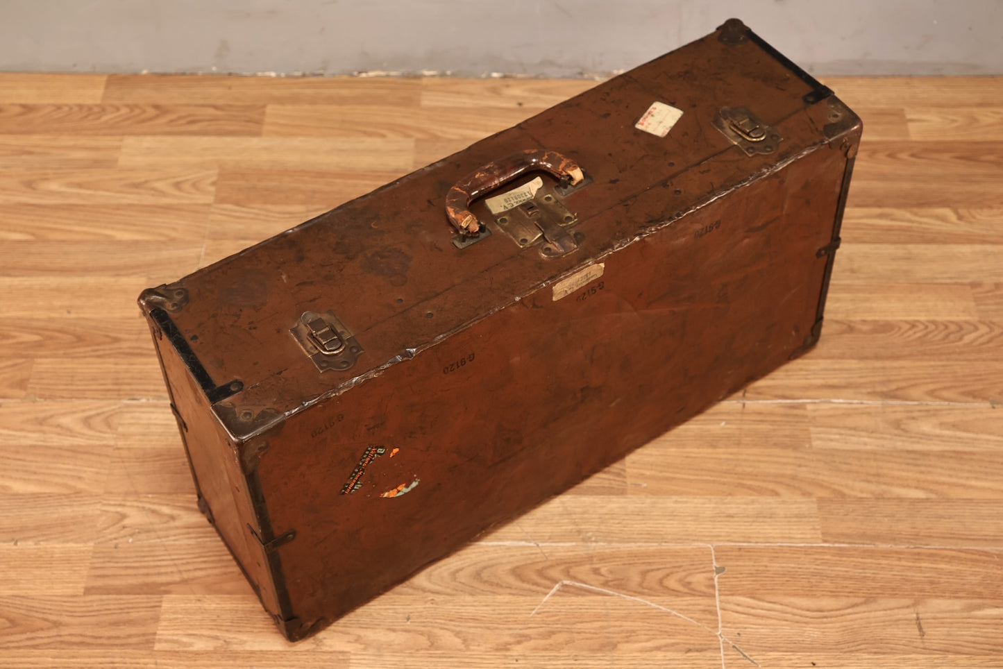 Brown Tin Steamer Suitcase