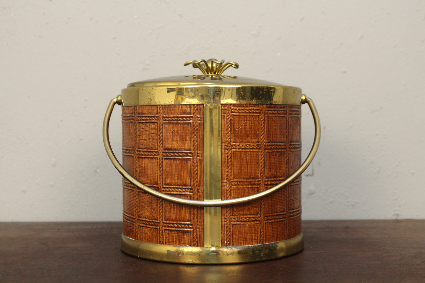 Embossed Vinyl & Gold Ice Bucket