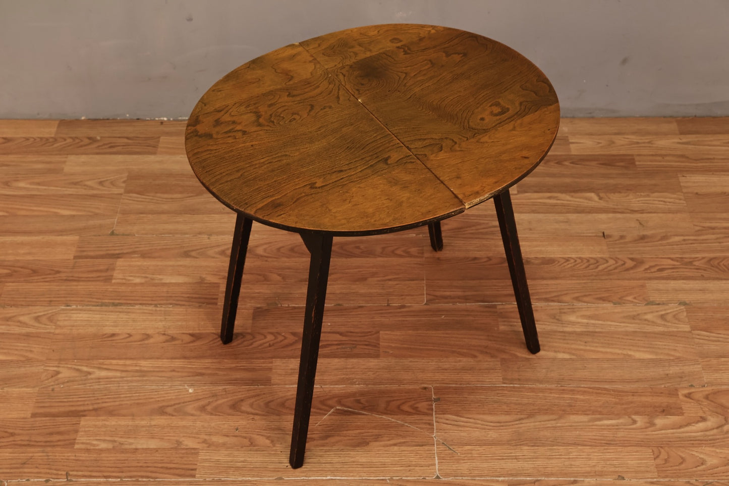 Oval Folding Side Table