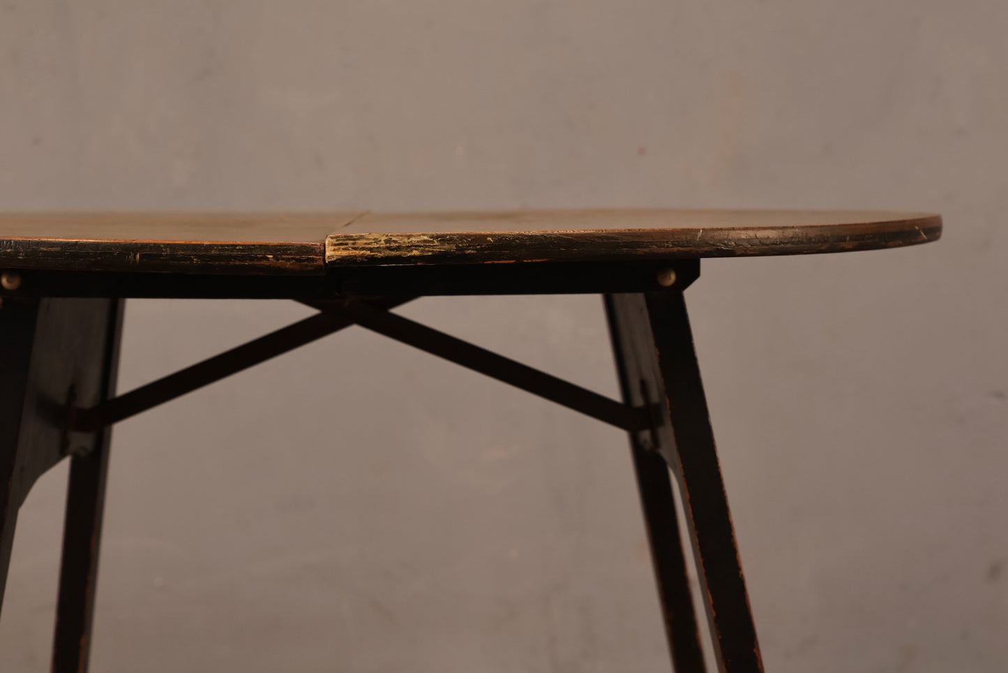 Oval Folding Side Table