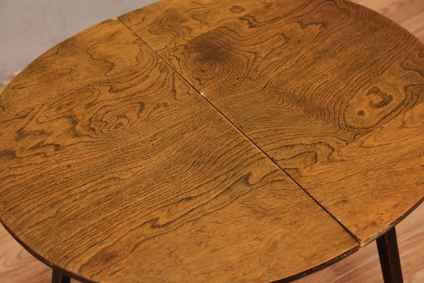 Oval Folding Side Table