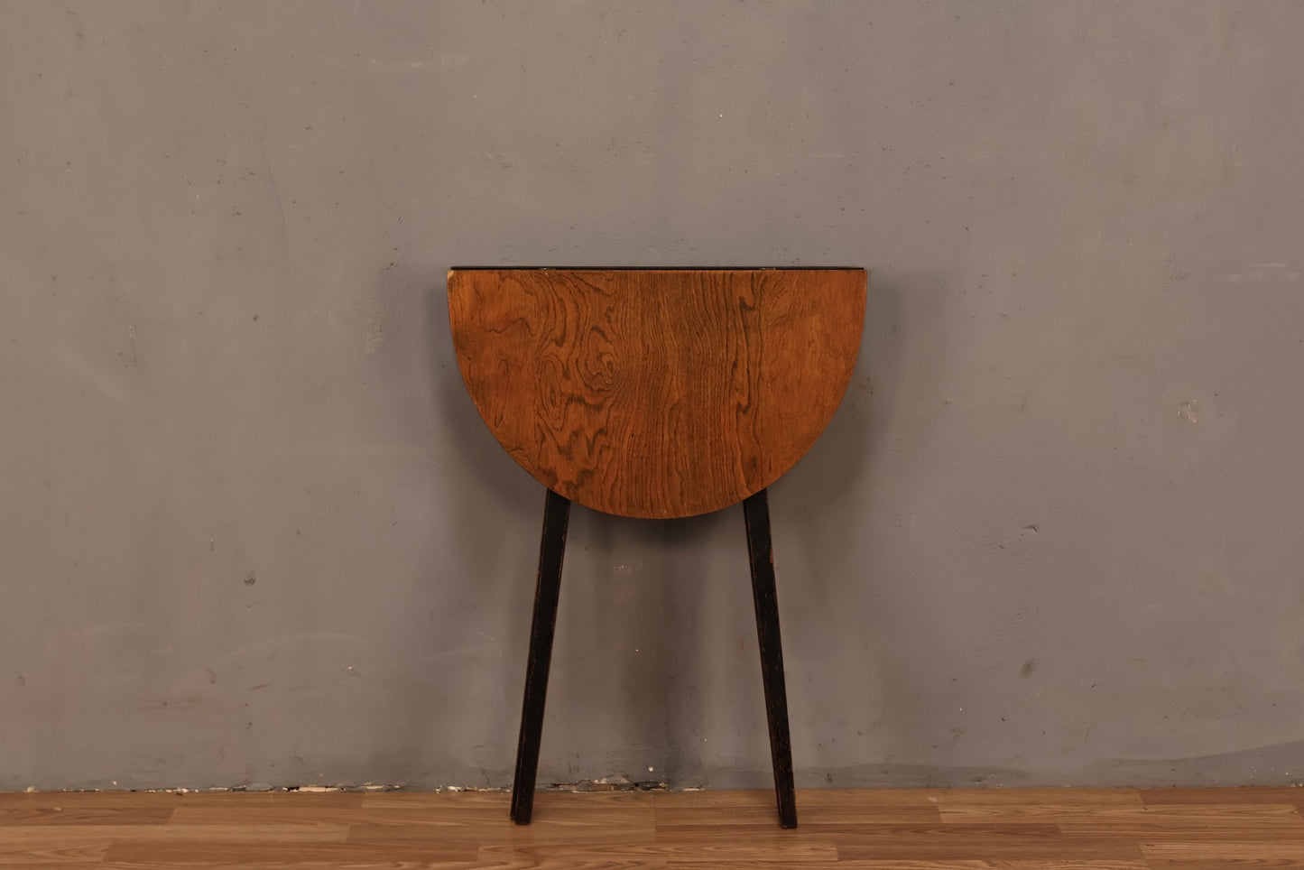 Oval Folding Side Table