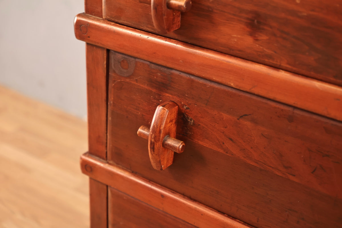 Country Red 4-Drawer Secretary Dresser