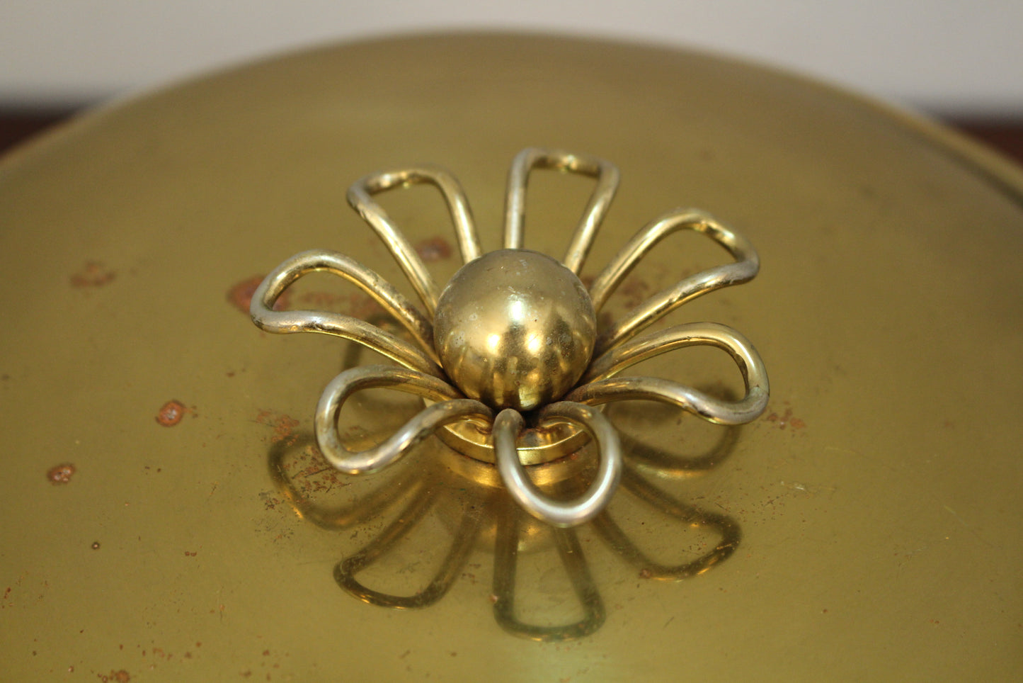 Embossed Vinyl & Gold Ice Bucket