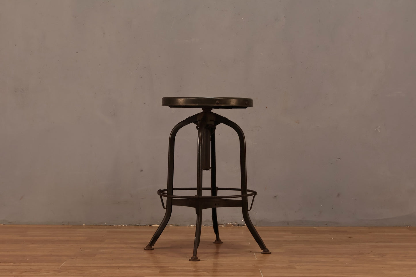 Uhl Industrial Steel Swivel Stool