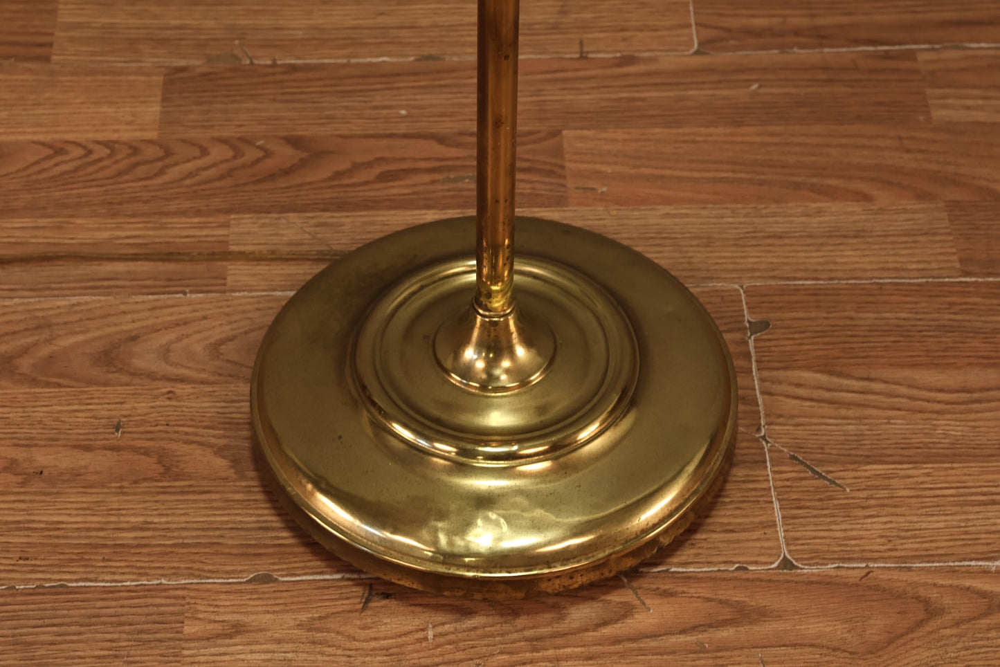 Elegant Brass & Frosted Glass Floor Lamp