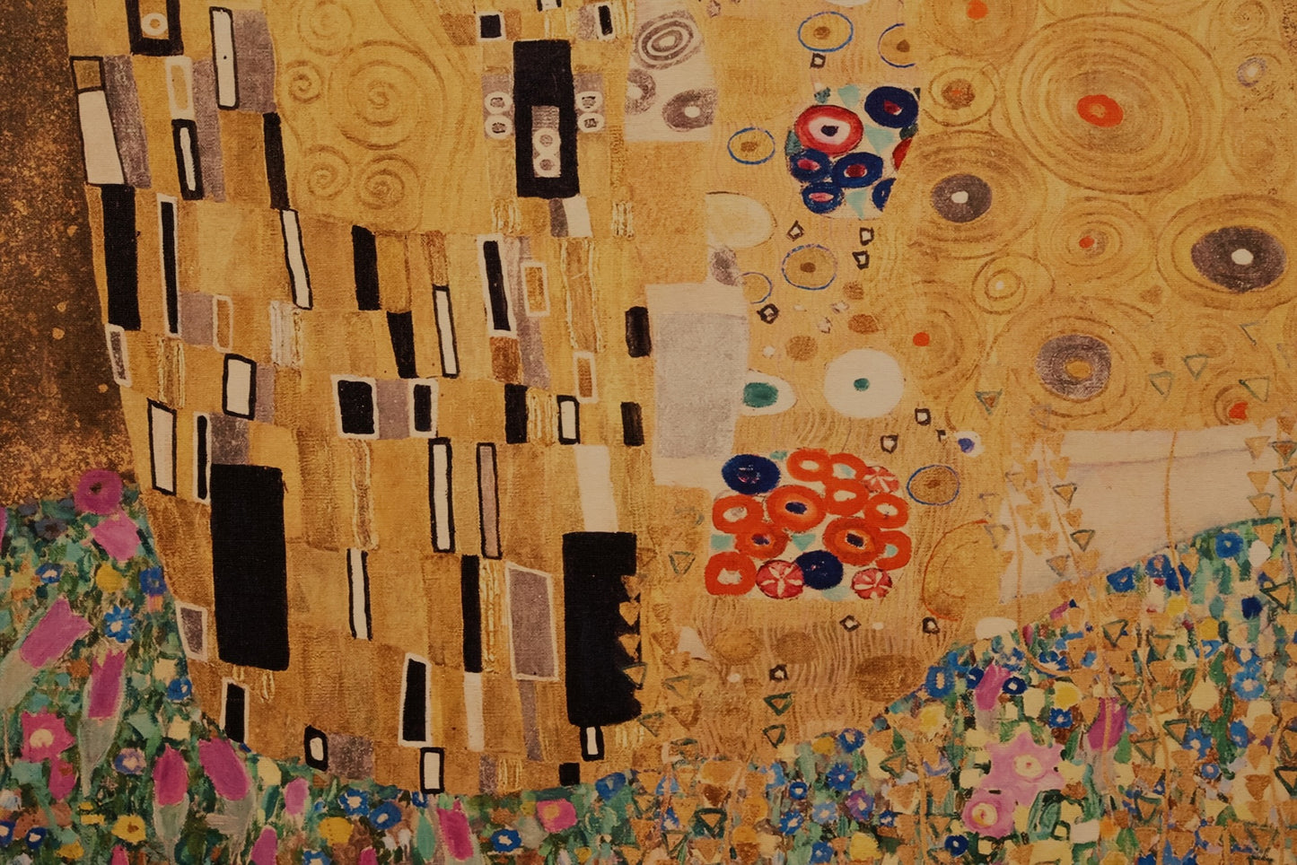 Modern "The Kiss" Gustav Klimt Vinyl Print - ONLINE ONLY