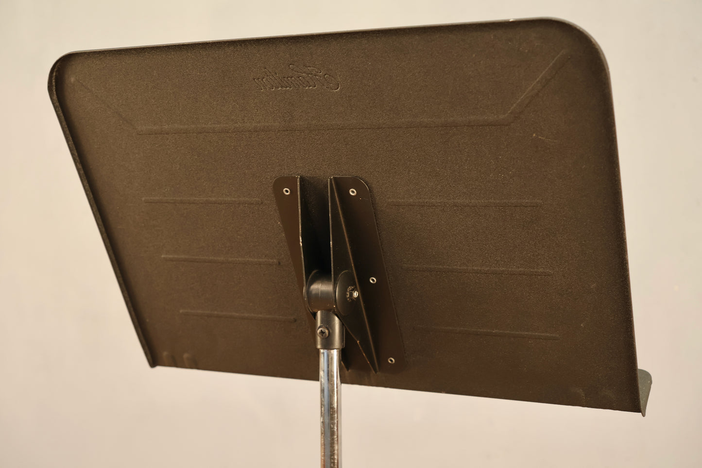 Black Metal Music Stand