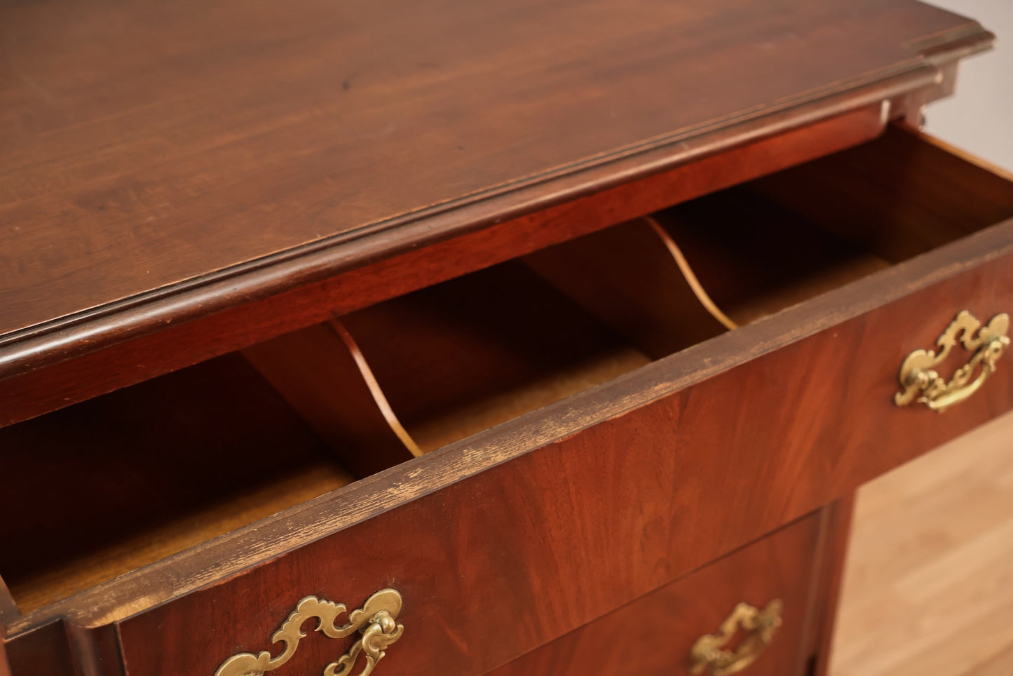 1950s Mahogany 5-Drawer Dresser