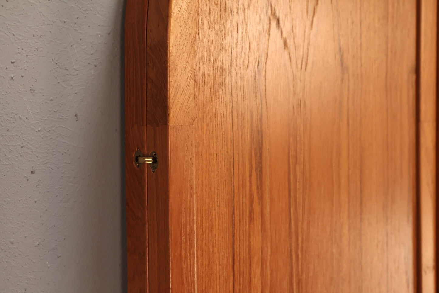 Large Jesper Teak Tri-Fold Mirror
