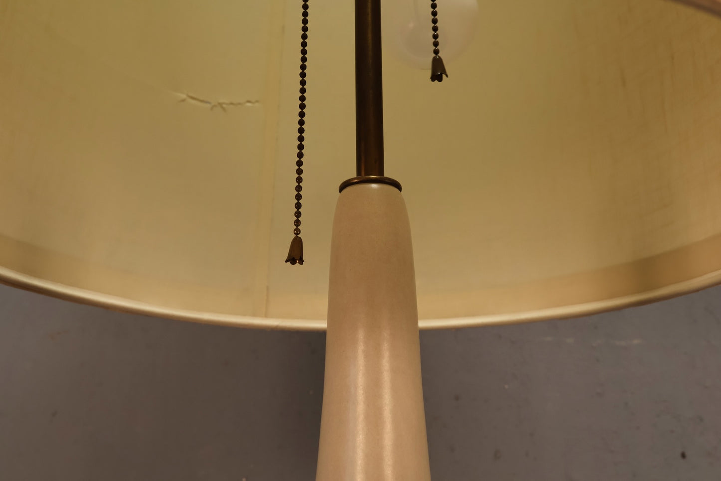 Taupe Diamonds Ceramic Table Lamp