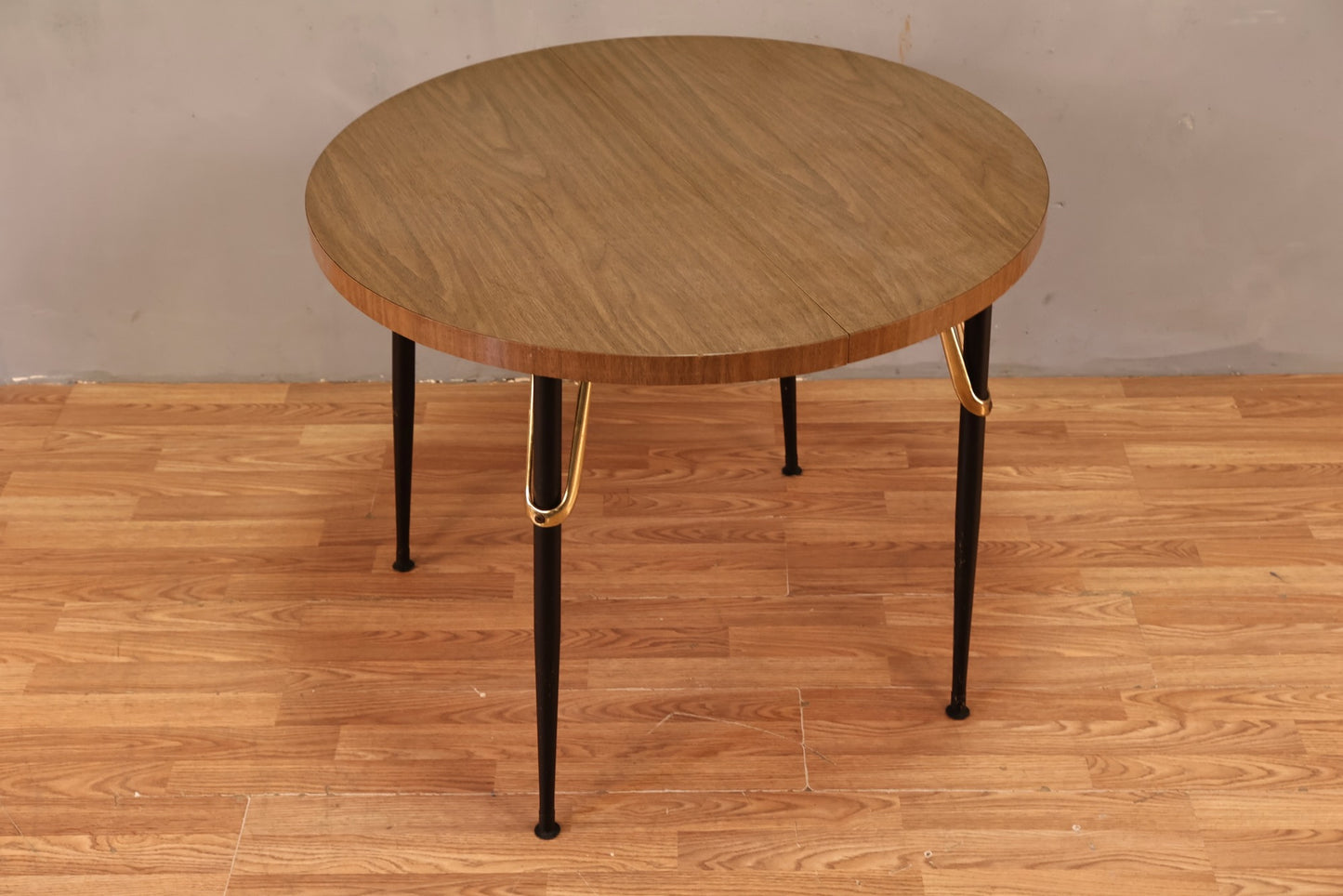 Atomic Laminate Round Kitchen Table - ONLINE ONLY