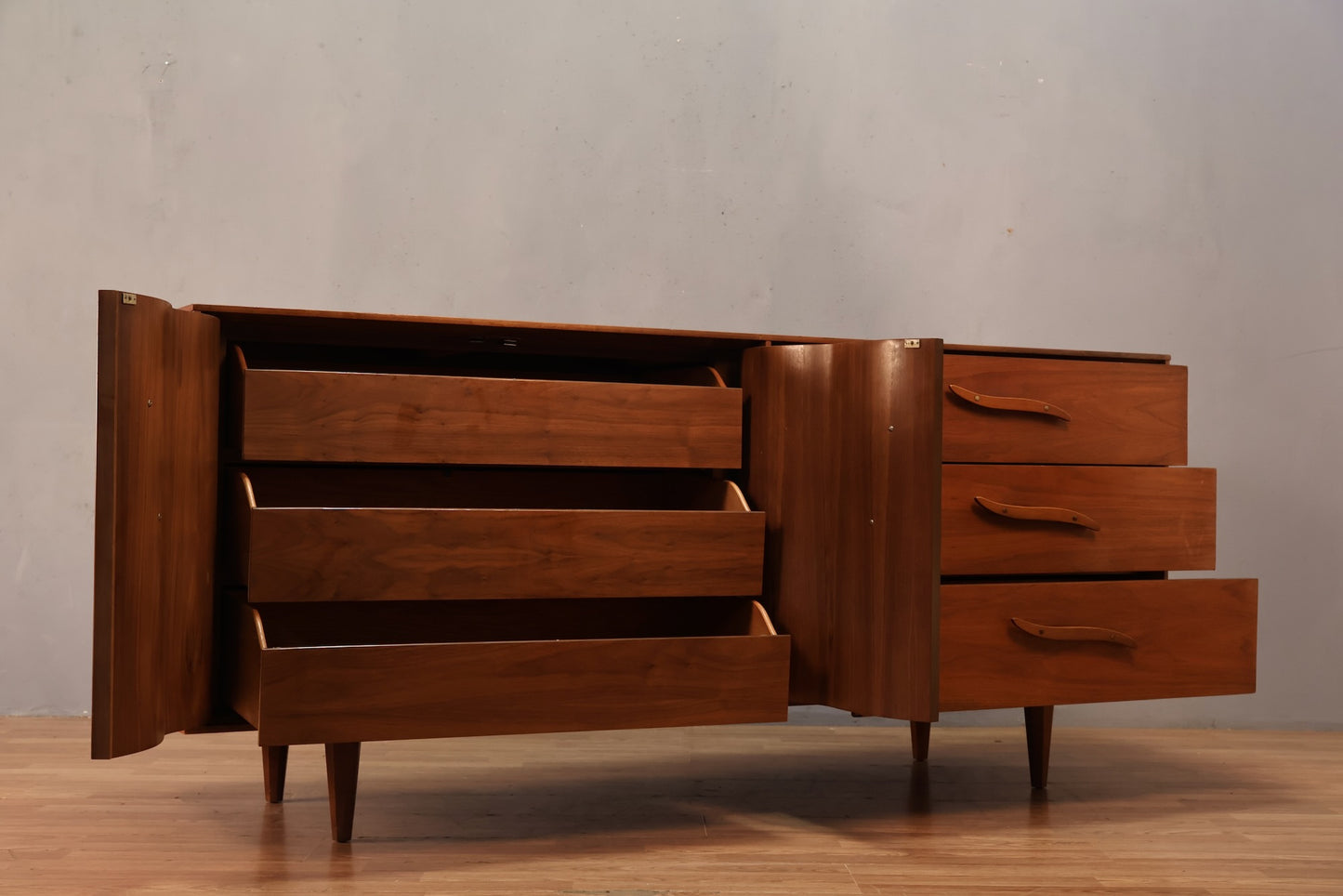 Unagusta Walnut Wave 6-Drawer Credenza
