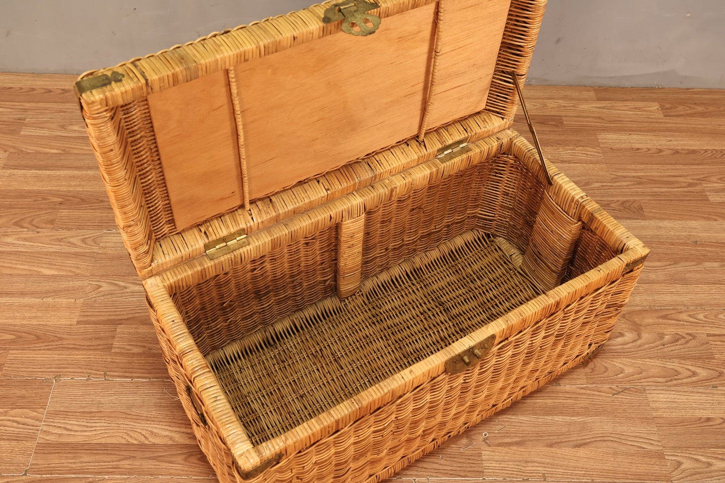 Wicker Campaign Chest A - ONLINE ONLY