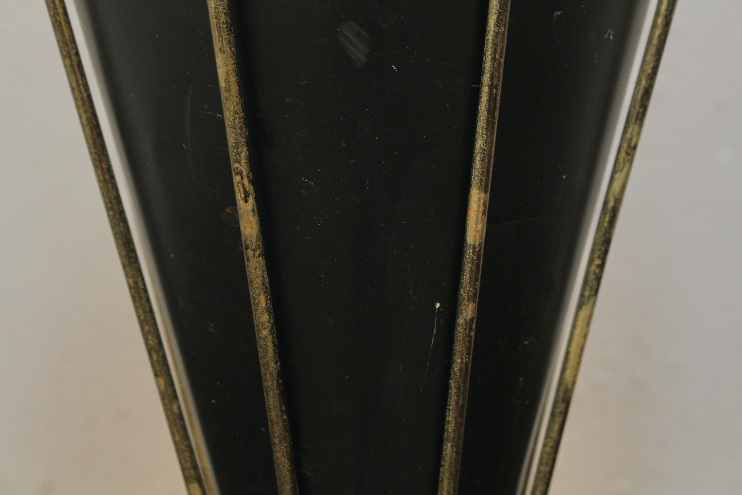 Atomic Metal Umbrella Stand
