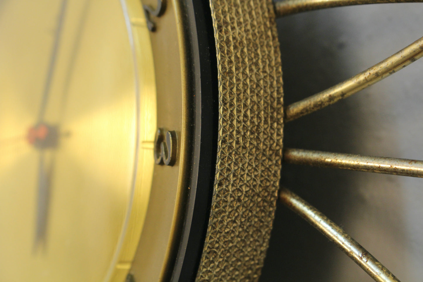 Atomic Gold Burst Wall Clock