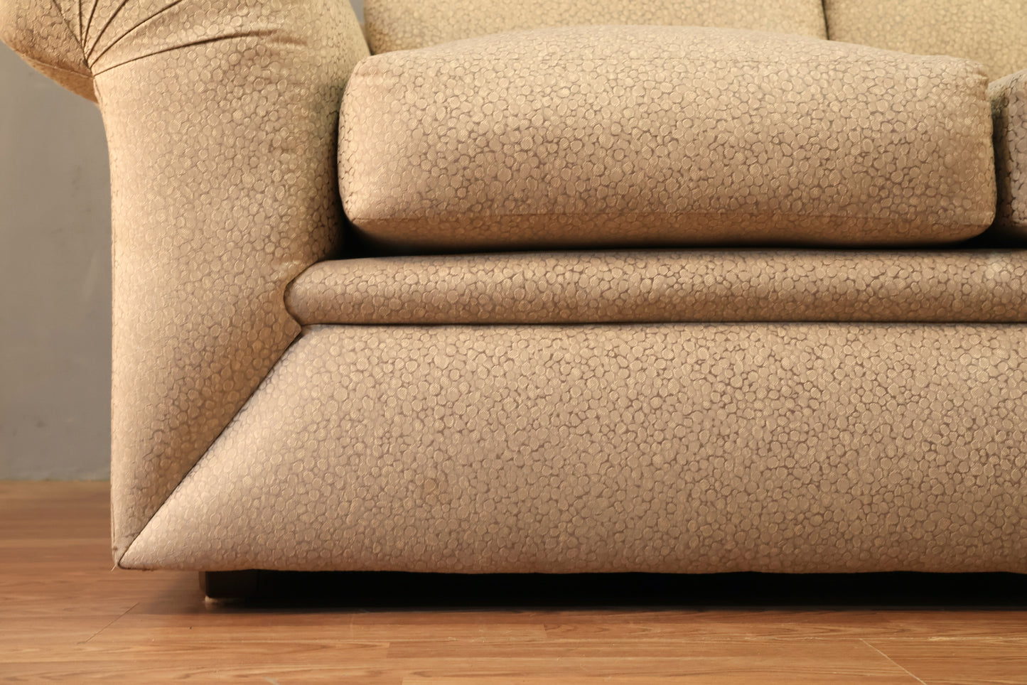 Large Ivory Pebble Sofa - ONLINE ONLY