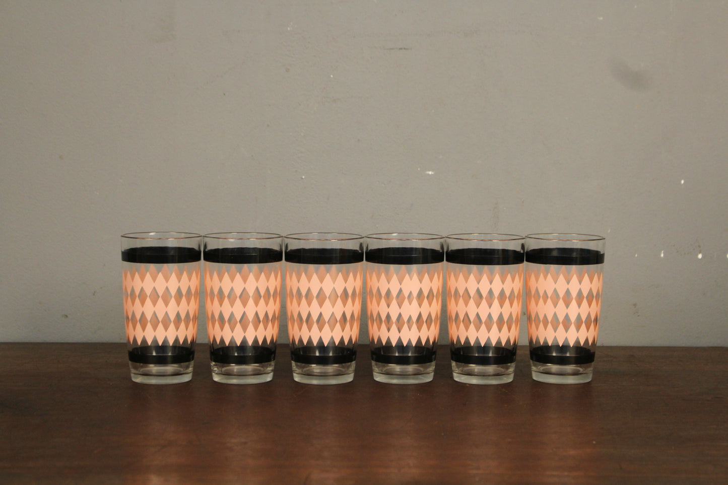 Set of 6 Pink & Black Harlequin Glasses