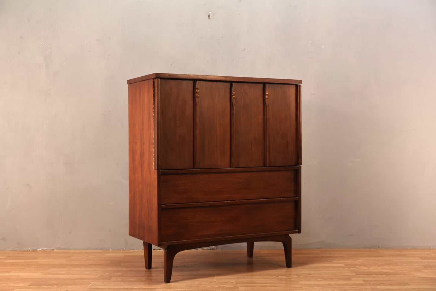 Mid Century Dark Walnut 5-Drawer Bachelor's Chest