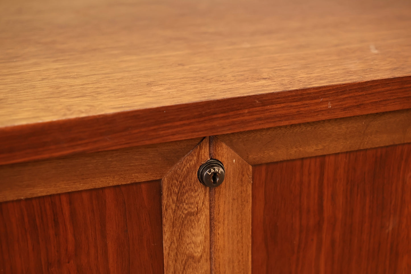 Lane Mid Century "Princess" Cedar Chest