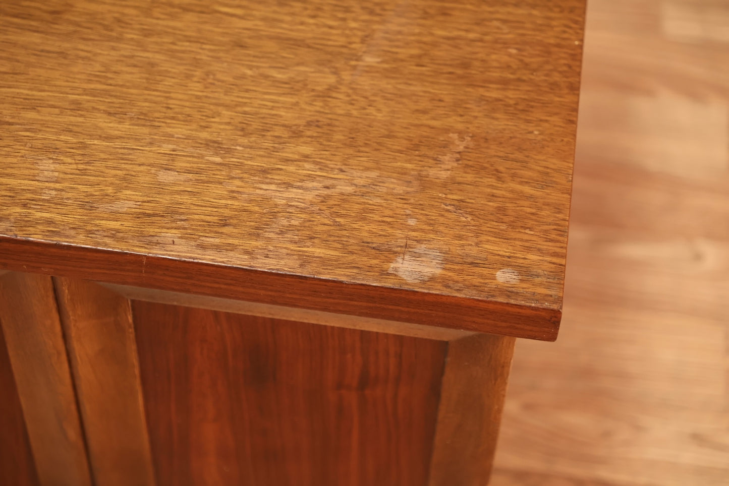 Lane Mid Century "Princess" Cedar Chest