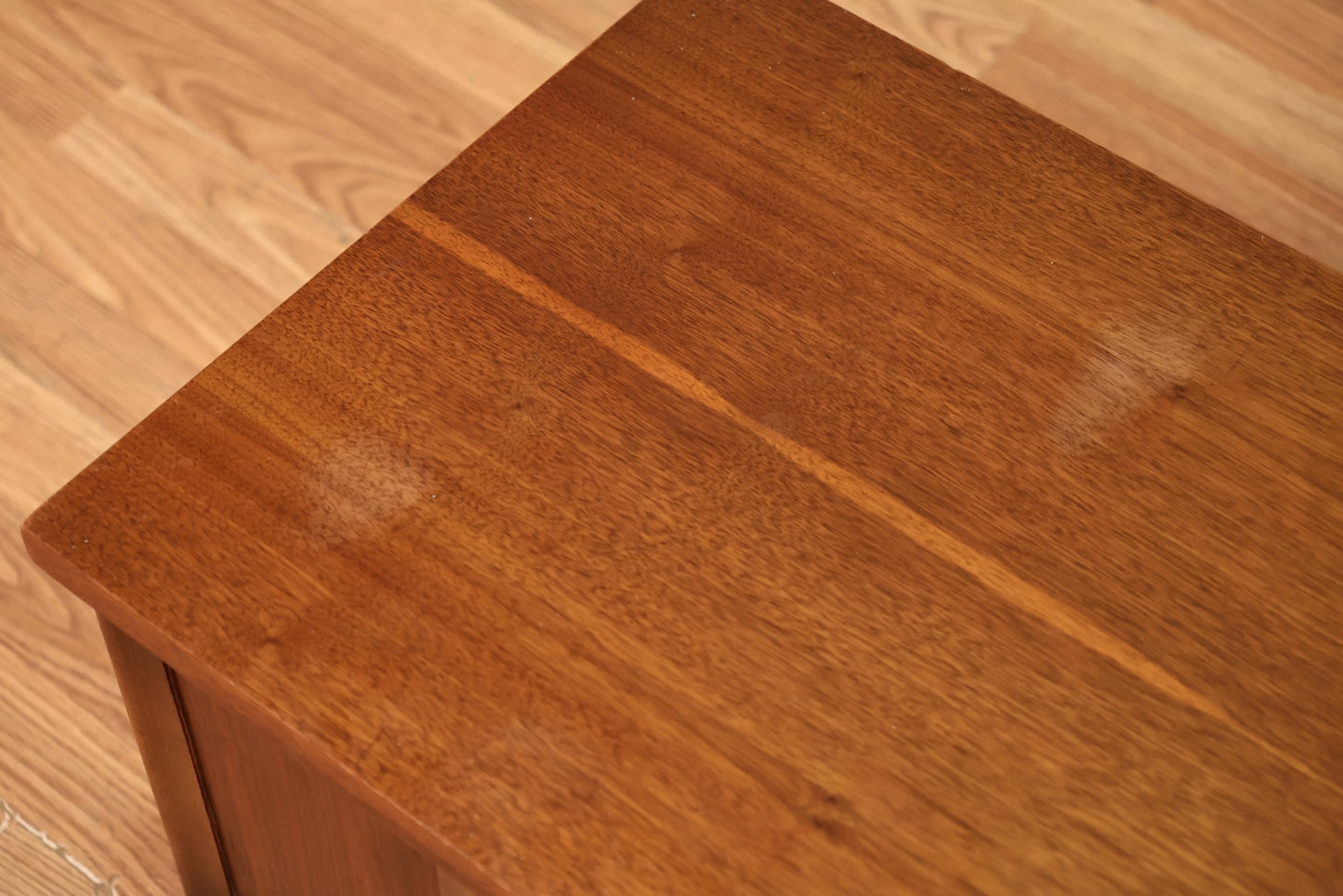 Lane Mid Century "Princess" Cedar Chest