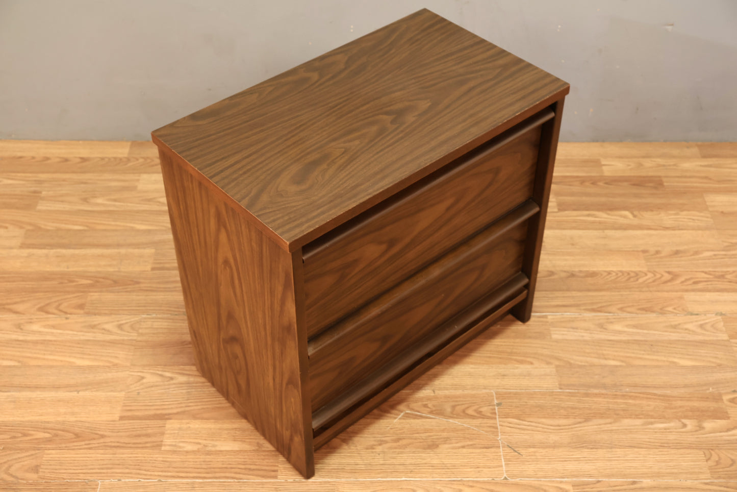 Bassett Laminate 2-Drawer Nightstand