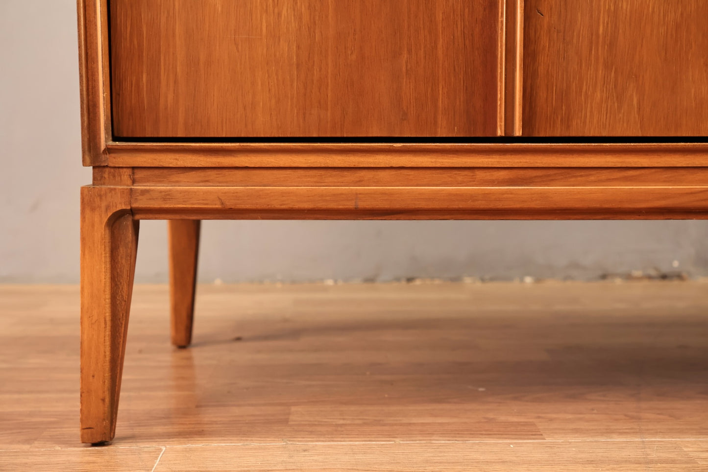 Basic-Witz Walnut & Laminate 6-Drawer Dresser